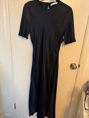 Zara Black Midi Dress with Short Sleeves